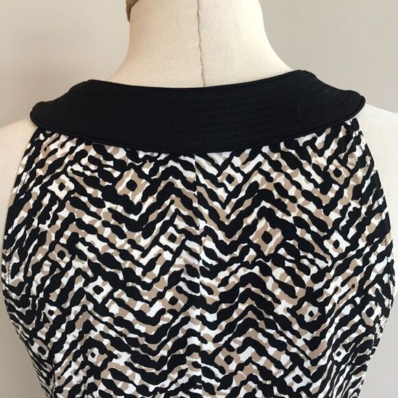 Laundry by Shelli Segal Scoop Neck Shift Dress 2‎ - Picture 4 of 8